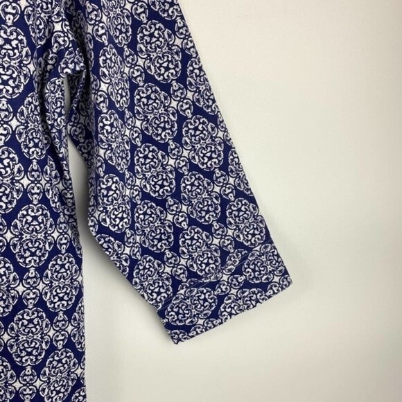 Chico's Button Up Shirt Womens White/Blue Size 0 paisley Ladies Shirt - Picture 5 of 10